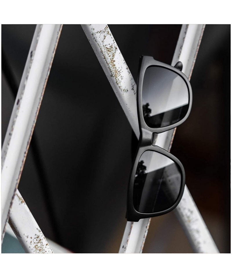 Premiums Polarized Sunglasses For Men & Women- Full UV400 Protection -  Black on Black / Smoke - CP195KMONL0