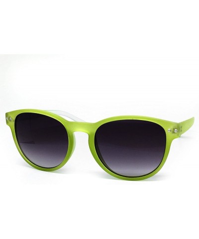 Oversized 7143-1 Candy Horned Rim Matte Finish Flash Retro Funky Sunglasses - Candy Green - CK18R9CXTN9 $17.81