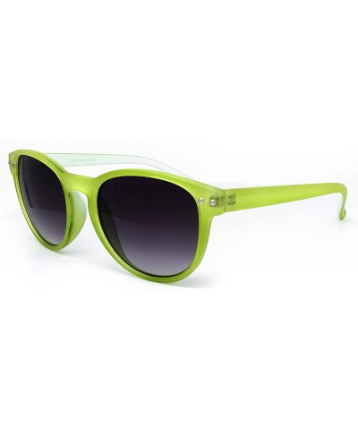 Oversized 7143-1 Candy Horned Rim Matte Finish Flash Retro Funky Sunglasses - Candy Green - CK18R9CXTN9 $17.81